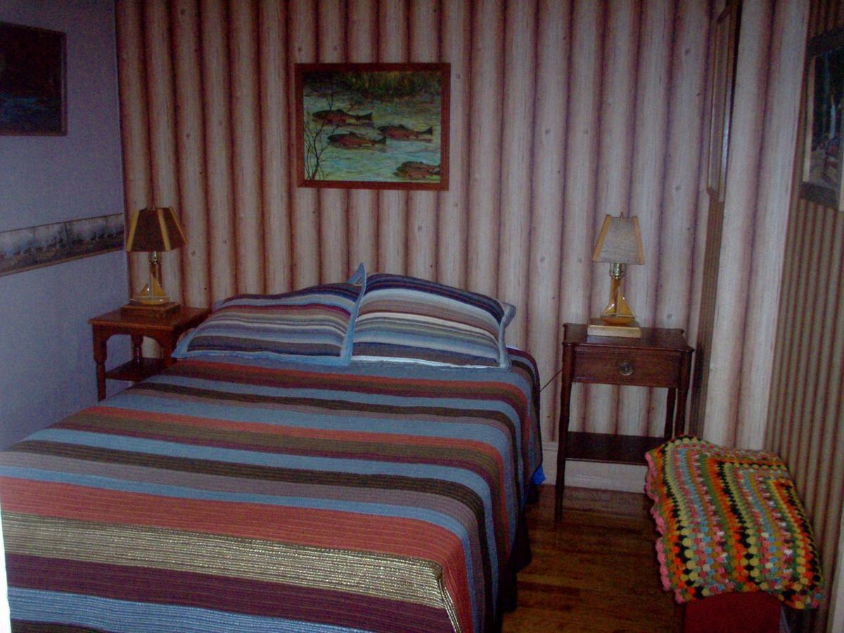 Parks Edge Inn Millinocket Exterior photo